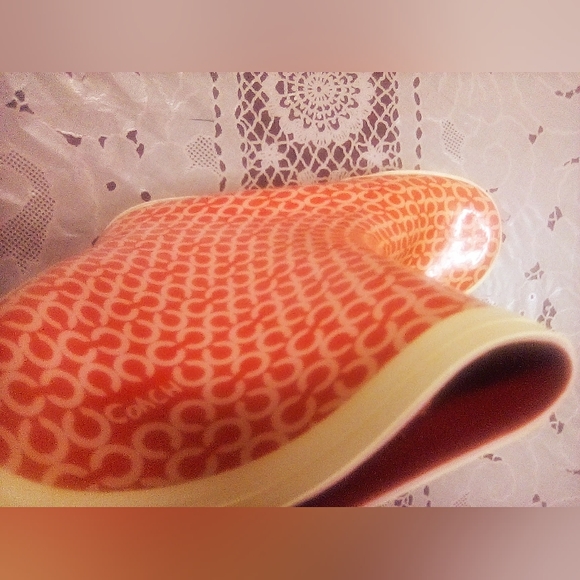 Coach Womens Sassy Red and White Rubber Rain Boots Size 8 - Picture 5 of 8